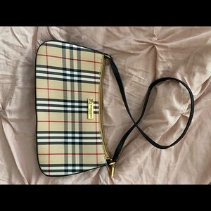 Small shoulder bag